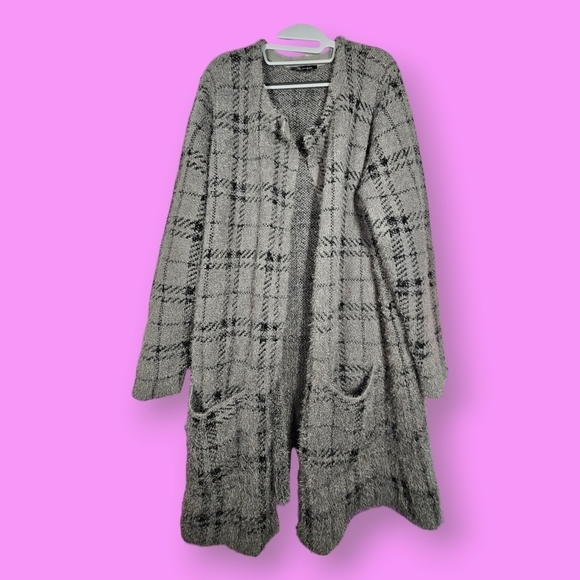 Lily Morgan Sweaters - Lily Morgan Dark Grey Plaid Open Front Long Sweater Cardigan Size 2X